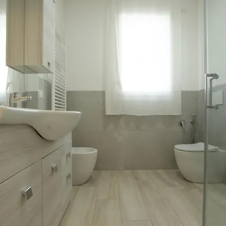 Apartment Gray Palace - Immobiliare *